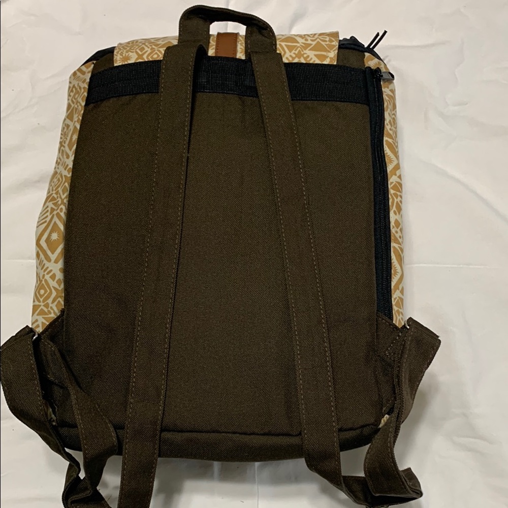 Yellow Serengetee Patterned Backpack - image 2